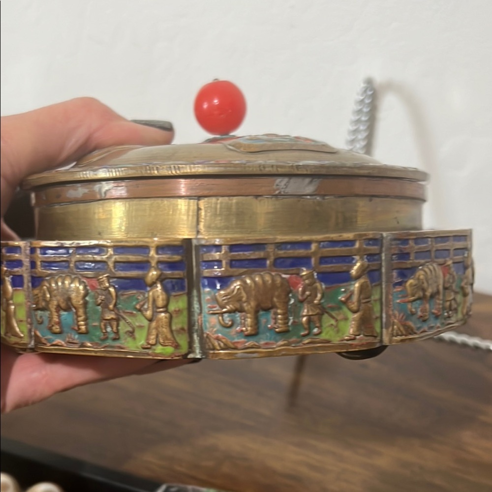 Antique Chinese Tea Caddy Box Repousse Brass Enamel Relief - Picture 11 of 16
